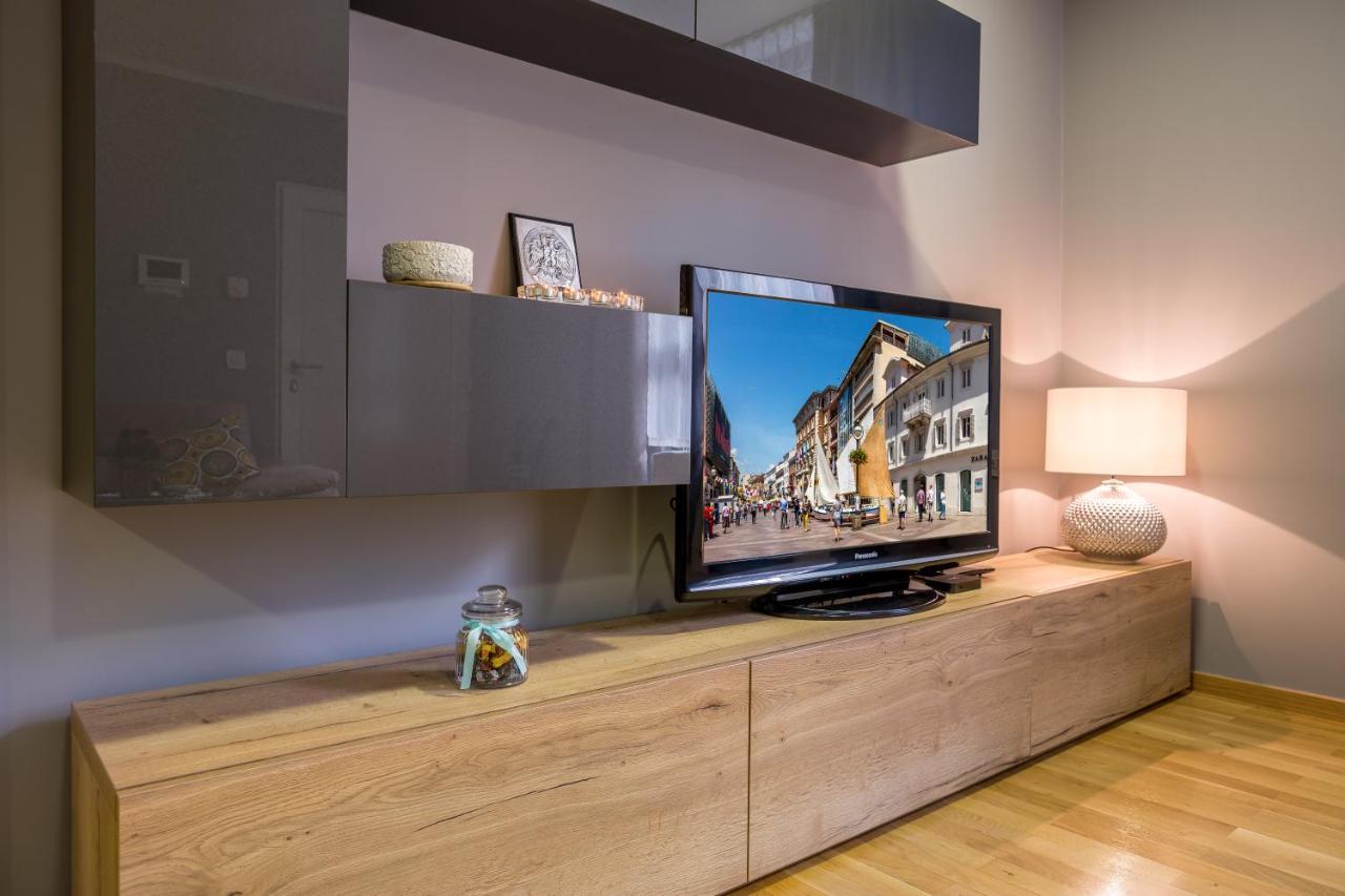 Elena Apartment リエカ エクステリア 写真