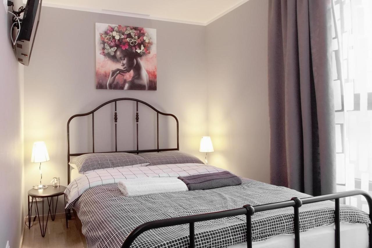 Elena Apartment リエカ エクステリア 写真